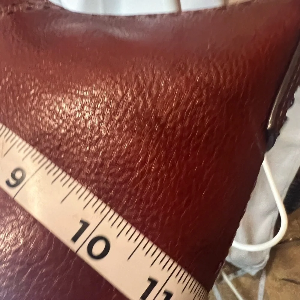 Fossil Vintage Rich Brown Leather Bag with Key Charm